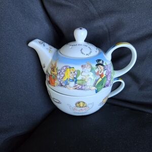 Alice in Wonderland PAUL CARDEW Tea Pot and Cup Set For 1 2010